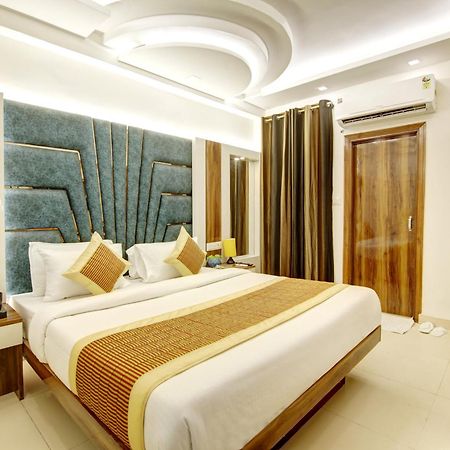 Hotel Star Villa - Front Of New Delhi Railway Station & 5 Minute From Connaught Place Exterior foto